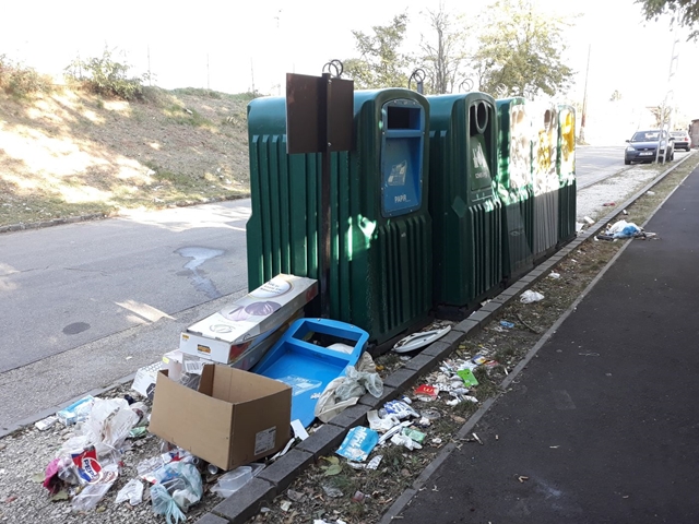 Elegük lett a polgármestereknek, megszüntetik a szelektív hulladékgyűjtőket