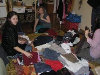 Ruha cserebere