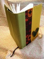 Egyedi füzet Egyedi füzet